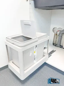 Waste bin