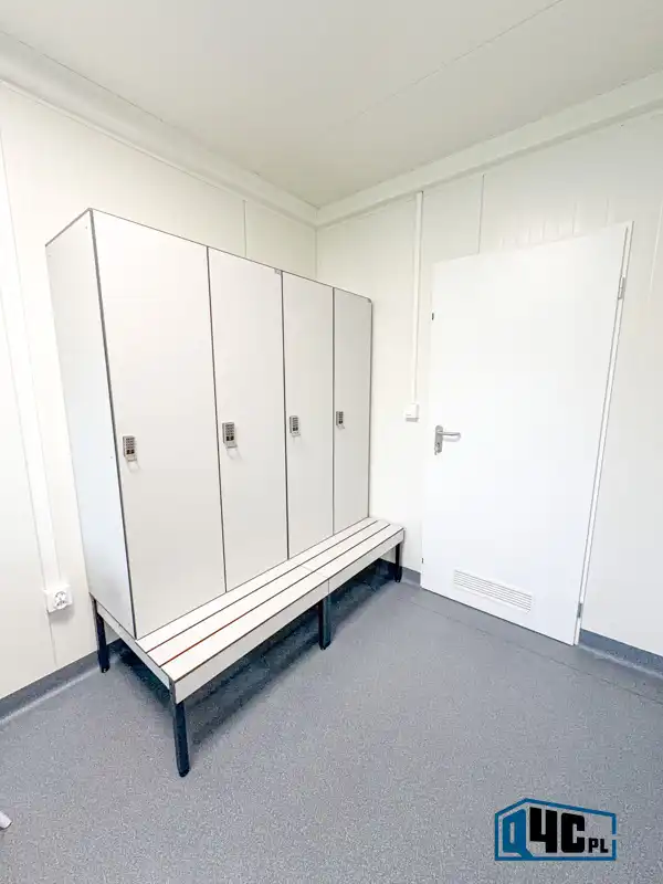 Staff room – locker cabinets